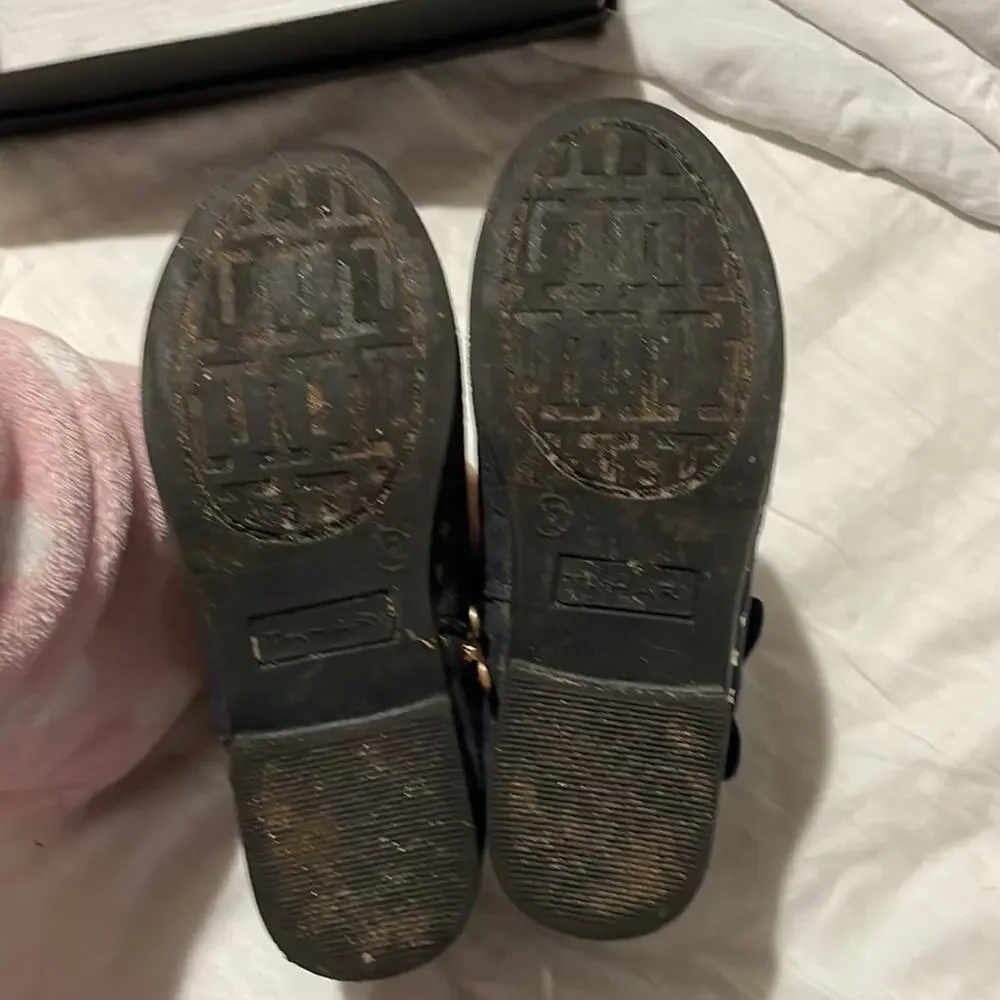 Tahari 12 navy blue gold stars ankle boots side zipper rubber soles guc fez
